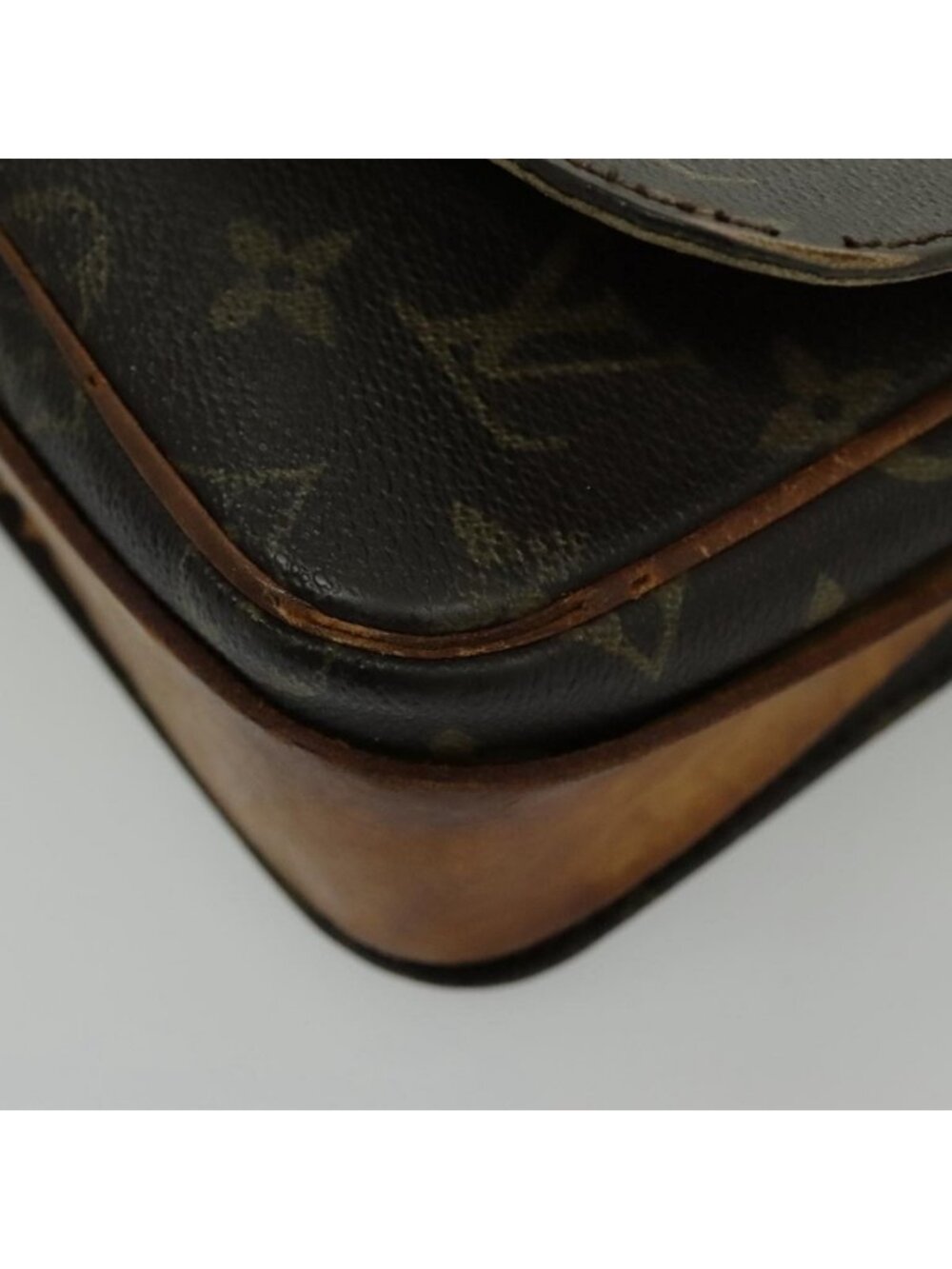 Authentic LOUIS VUITTON Monogram Cartouchiere MM Shoulder Bag M51253 LV - Picture 8 of 16
